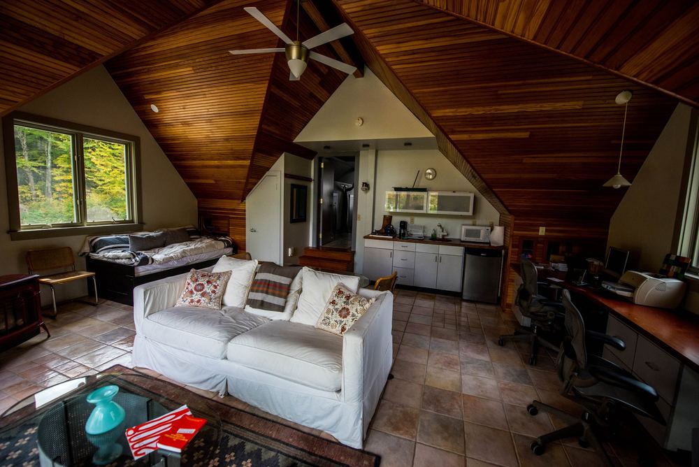 The Annex, one vaulted room above the Gate House garage