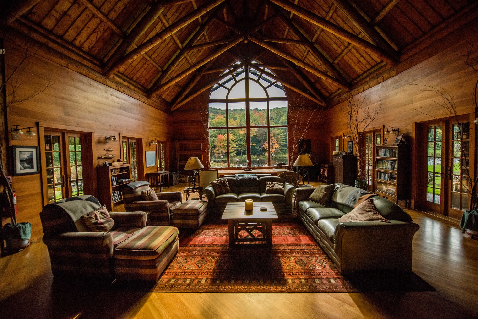 Lakefalls Lodge, photograph 5 of 6