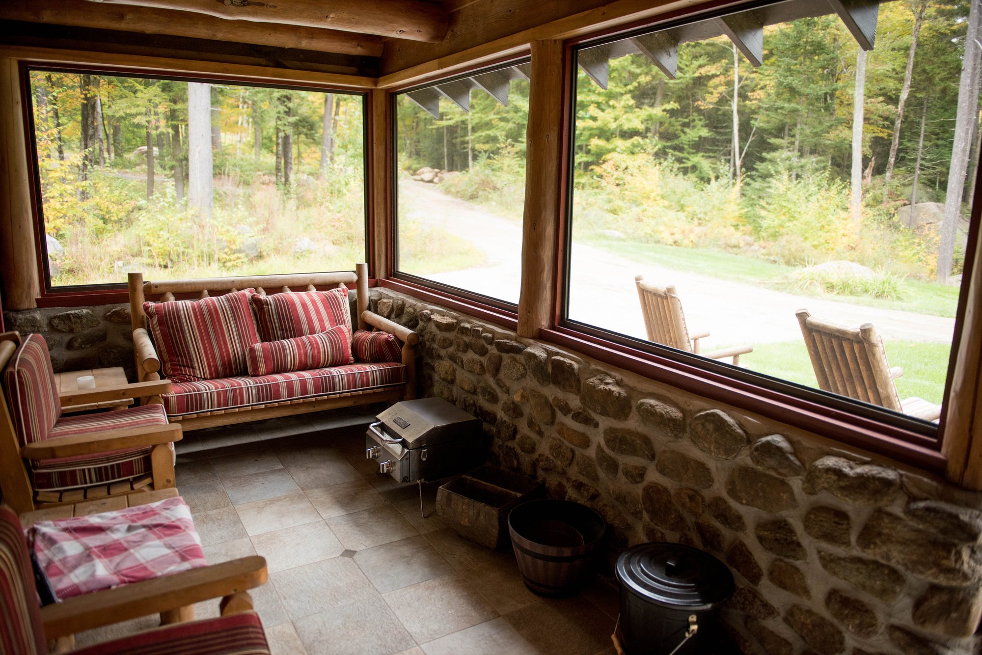 Snowshoe Cabin, photograph 10 of 12